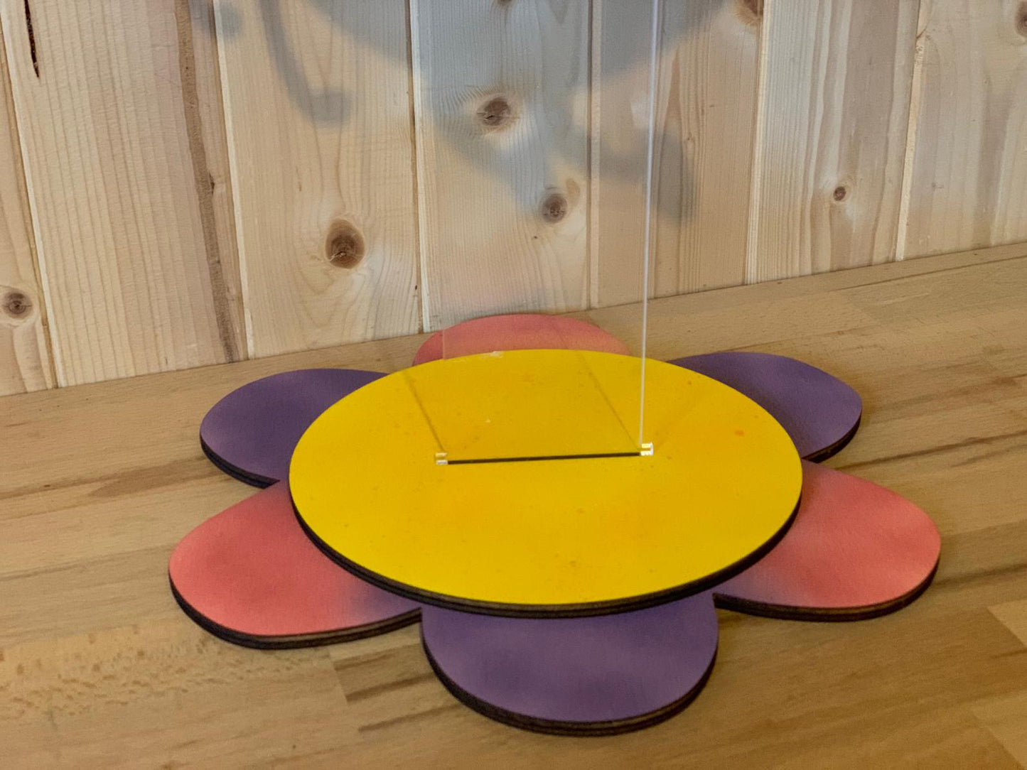 ElinorLab ™️ Allestimento in legno tema Ape Bee