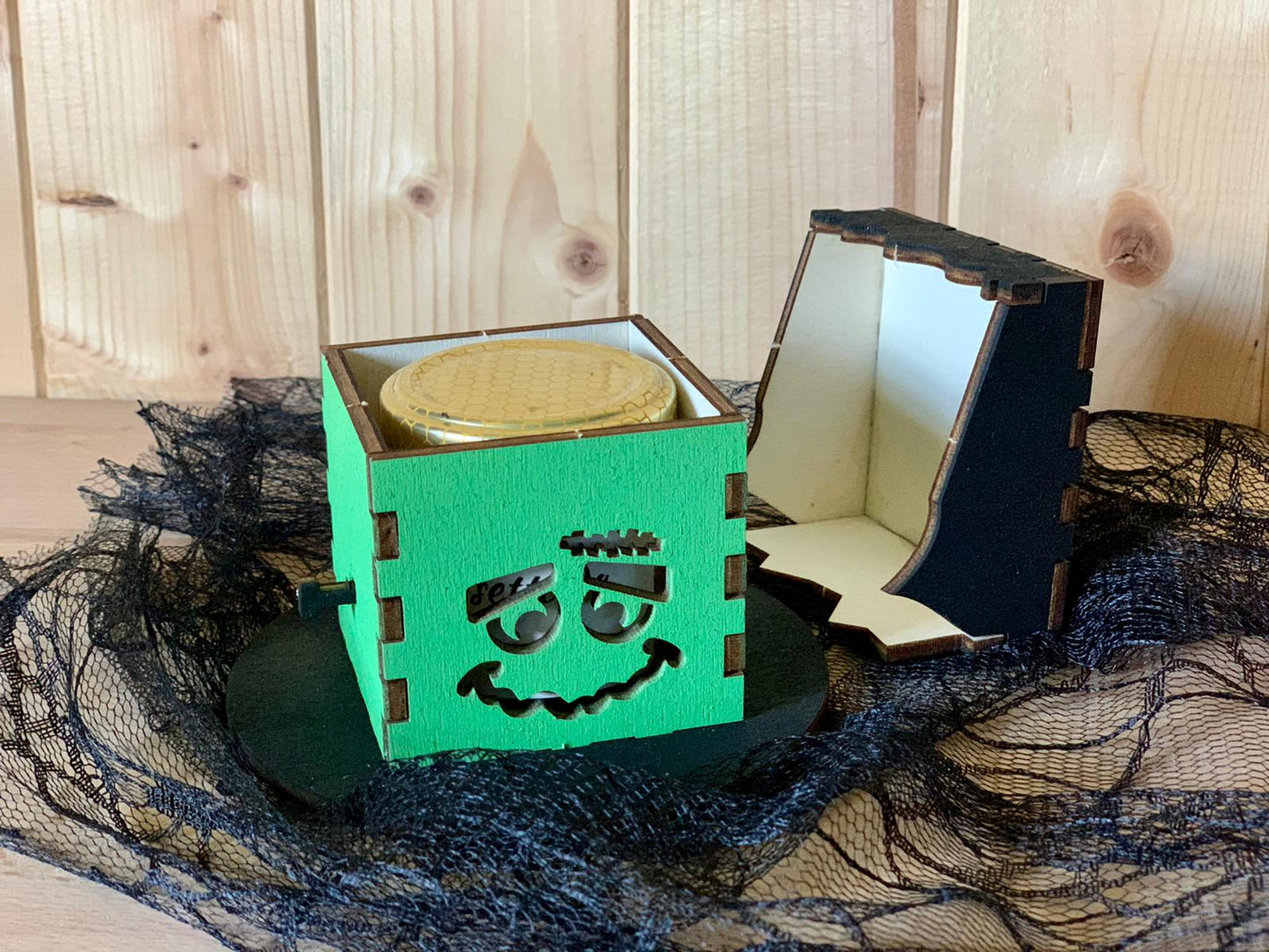 ElinorLab ™️ Halloween Box