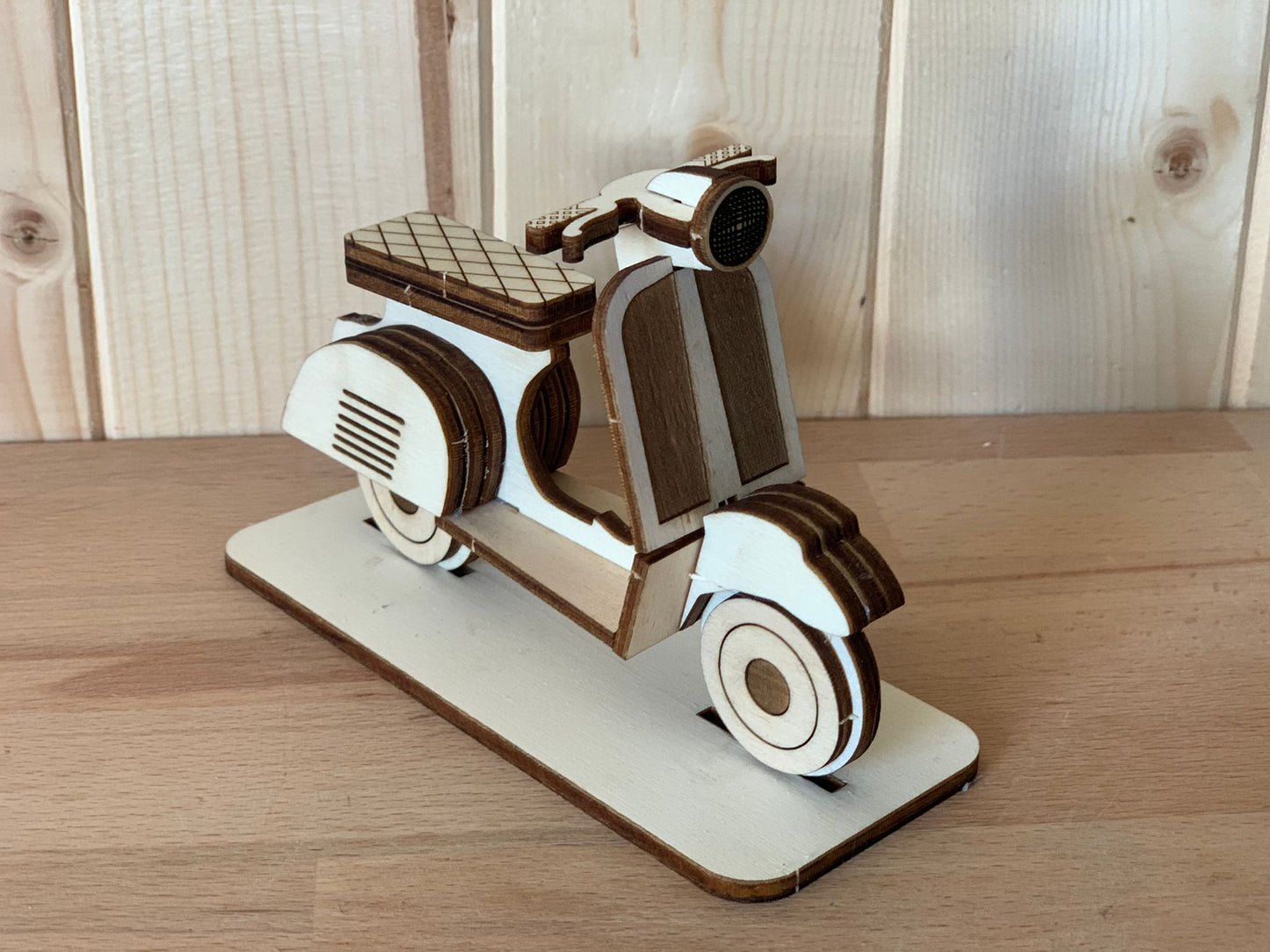 Elinorlab™ Modellino Vespa