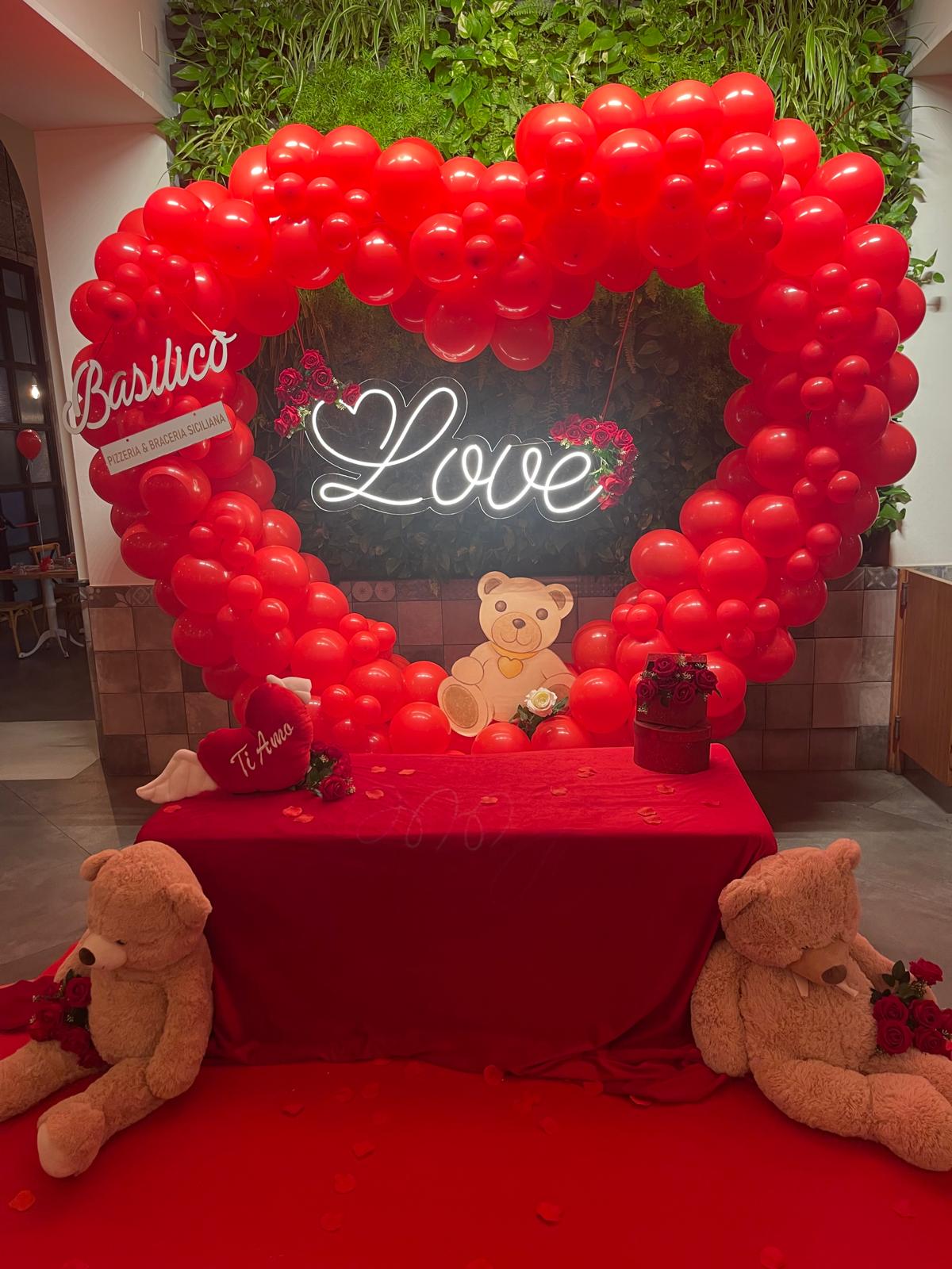 Chiara Ballon Artist