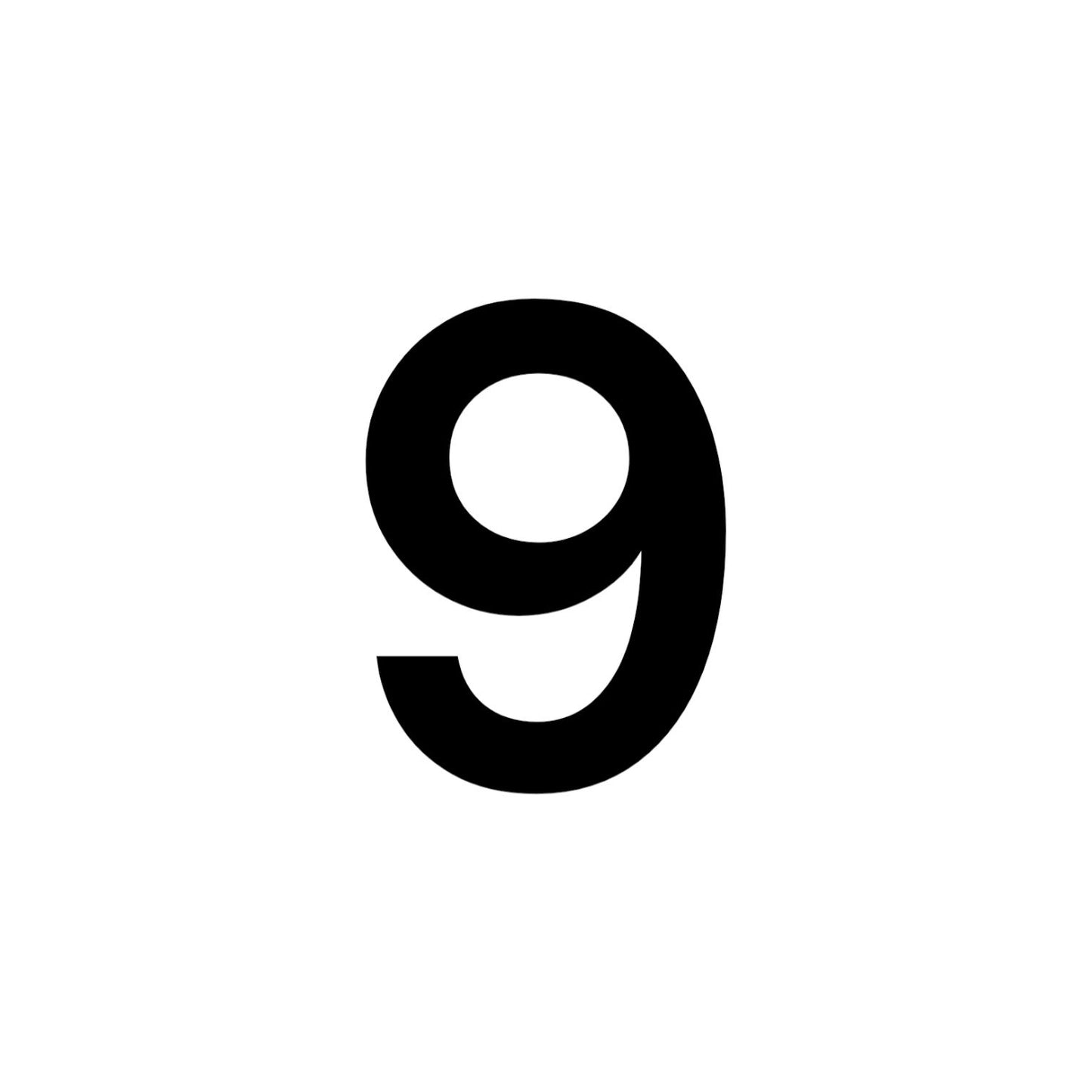 NUMERO 9